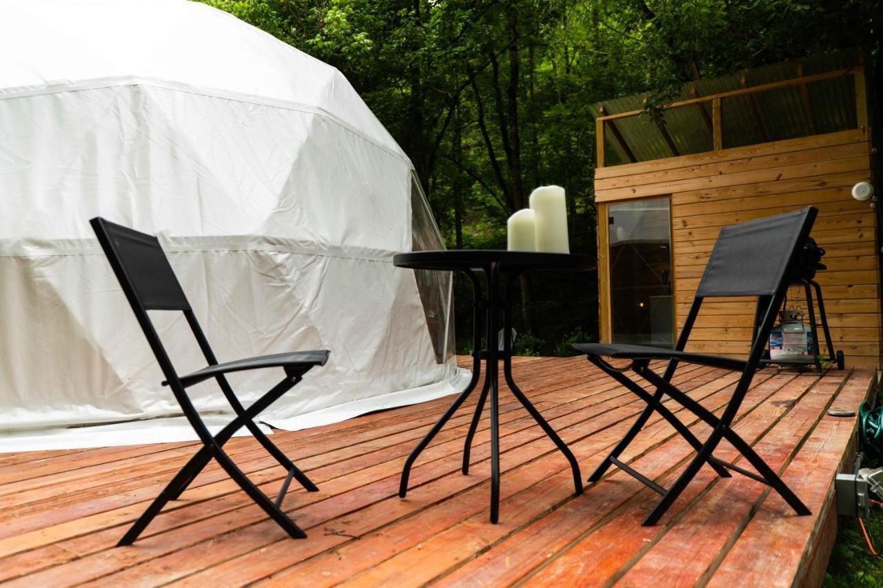Luxury tent Solace Glamping 2 Sevierville